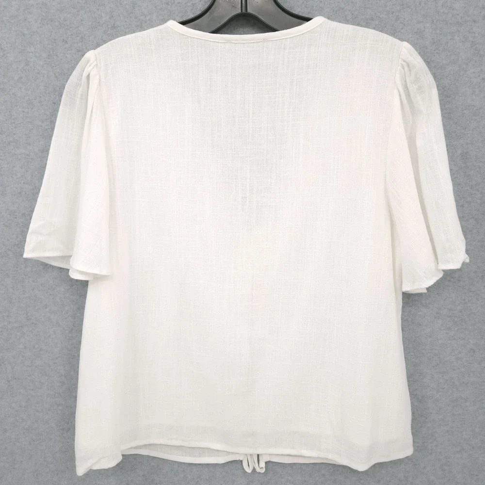 1. State Flutter Short Sleeve V Neck Aura Glow Ultra White Top Womens Size M NWT